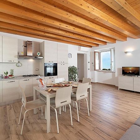 Вілла Casa Rossa - Regarda Travel Бардоліно Екстер'єр фото