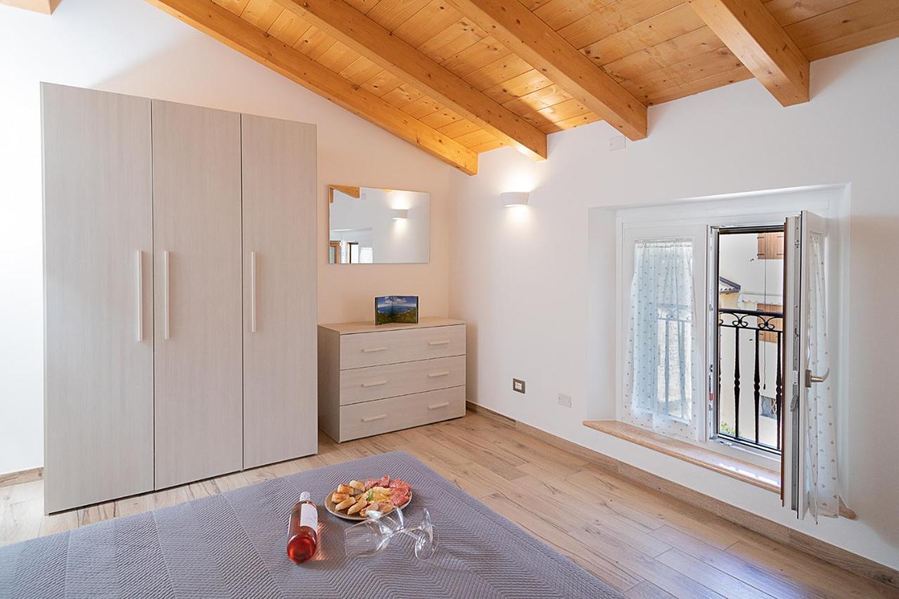 Вілла Casa Rossa - Regarda Travel Бардоліно Екстер'єр фото